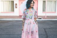 03 a pink midi floral applique wedding dress put on a blue underdress, bow shoes, a vel and teal hair coloring