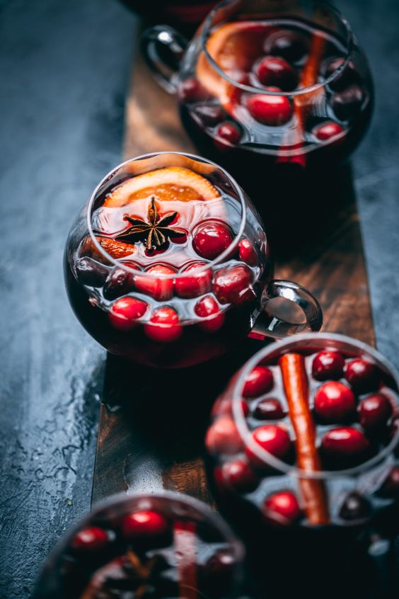 mulled wine is a perfect cocktail idea to keep your guests warm