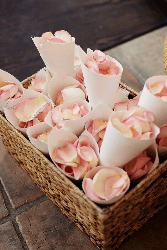 rose petals are romantic classics suitable for most of weddings, though you may change the color of the petals
