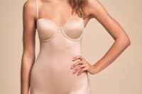 17 SPANX strapless bodysuit is a good idea for shaping your body on a big day