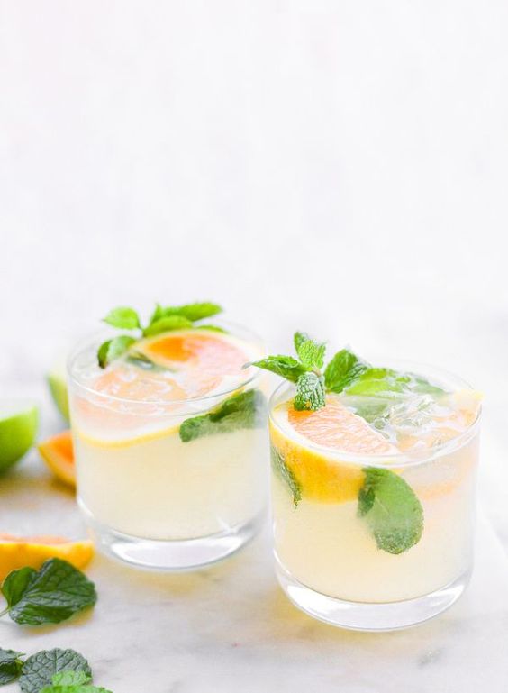 grapefruit and mint mojitos are cool and refreshign drinks for summer and spring