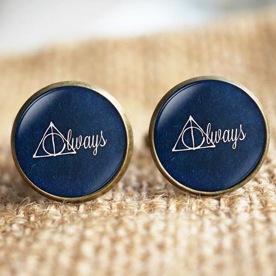 Harry Potter inspired cufflinks are sure to make your look more inspiring and creative