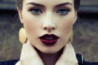 a very dark and plump berry lip is a bright statement for a light makeup, don’t make any other accents
