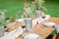 simple and airy table runner