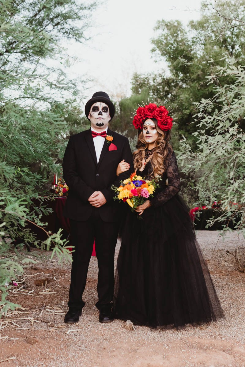 This spooktacular wedding shoot was inspired by the Day of the Dead and took place outside
