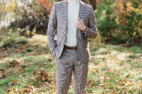 04 The groom was wearing a plaid suit, a neutral turtleneck and brown shoes