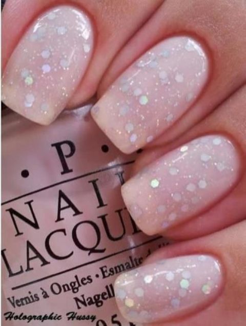 snow-inspired manicure is a chic and glam idea for winter, especially if you miss snow and wanna incorporate it