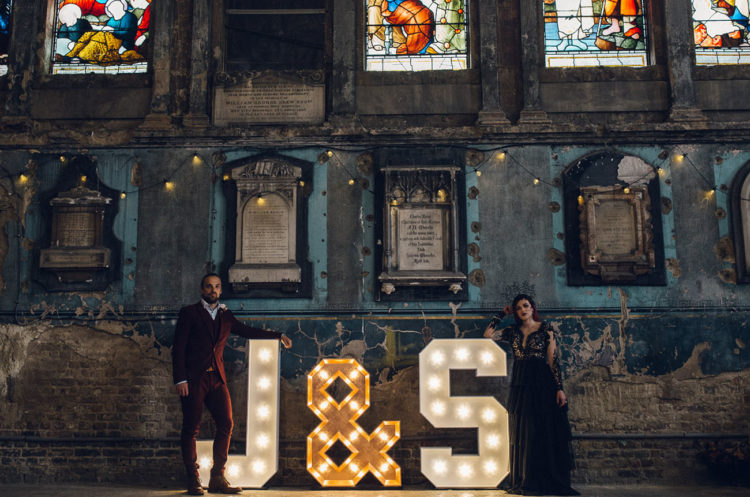 The oversized marquee letters J and S are right what you need for such a wedding