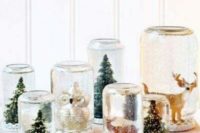 20 amake a variety of snowglobes of mason jars yourself and present them to the guests