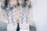 15 blush snow boots with fur is a cool idea to take some pics outside without freezing and dying from cold
