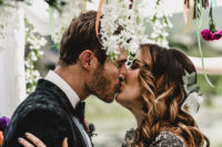 01 This Irish couple went for a South African wedding with festival vibes and lush florals