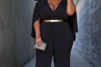 all-black wedding guest outfit for a plus size lady