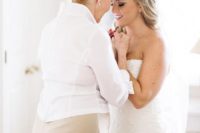 04 share the emotions during some moments before your wedding ceremony
