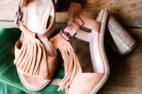 07 brown leather shoes with long fringe, cutouts and an open toe for a tropical wedding, your feet will breathe