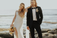 01 This couple went for a free-spirited surfer wedding – a whole weekend at the beach