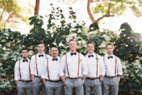 07 The groomsmen were rocking the same looks as the groom