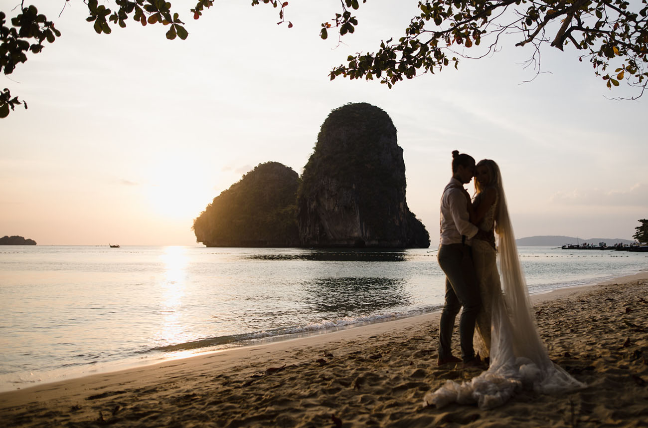 Thai nature is an amazing backdrop for wedding portraits