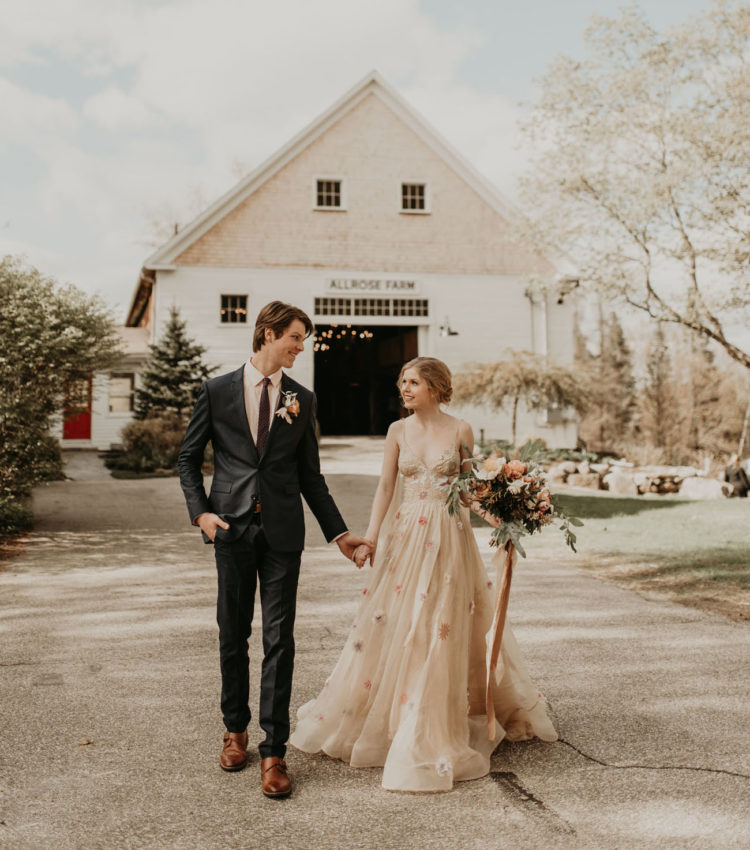 This wedding shoot was super romantic, moody and chic, with botanical and floral touches