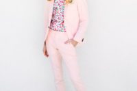 06 a fun pink groom’s suit, a bright floral shirt, a pink bow tie and white moccasins for a whimsy wedding