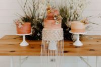 26 coral brushstroke and ombre wedding cakes decorated with dried blooms and macrame with long fringe