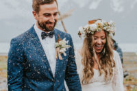 01 This rainy Alaska wedding was fully DIY and featured kayaks and lots of cozying up projects before the wedding