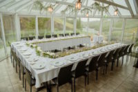 minimalist wedding reception decor