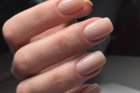28 shiny blush nails are classics that fits every bridal style and is always actual to complete your look with elegance