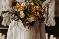 stylish yet moody wedding bouquet