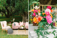 09 What a lovely lounge with pastel furniture and bright blooms