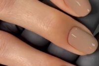 elegant glossy greige wedding nails are an adorable idea for a wedding, they look stylish, chic and elegant