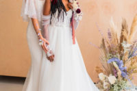 04 The brides were rocking gorgeous gowns – a sparkling one and an A-line one with intricate lace
