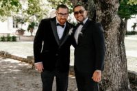 04 The groom and groomsmen were rocking black velvet tuxedos