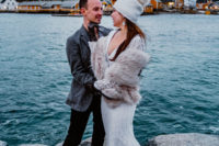 01 This couple skipped the idea of having a big wedding and decided on an elopement in Norway under the northern lights