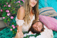 01 This destination wedding took place in Maui, and it was inspired and held by Ram Dass, the spiritual leader and teacher of the couple