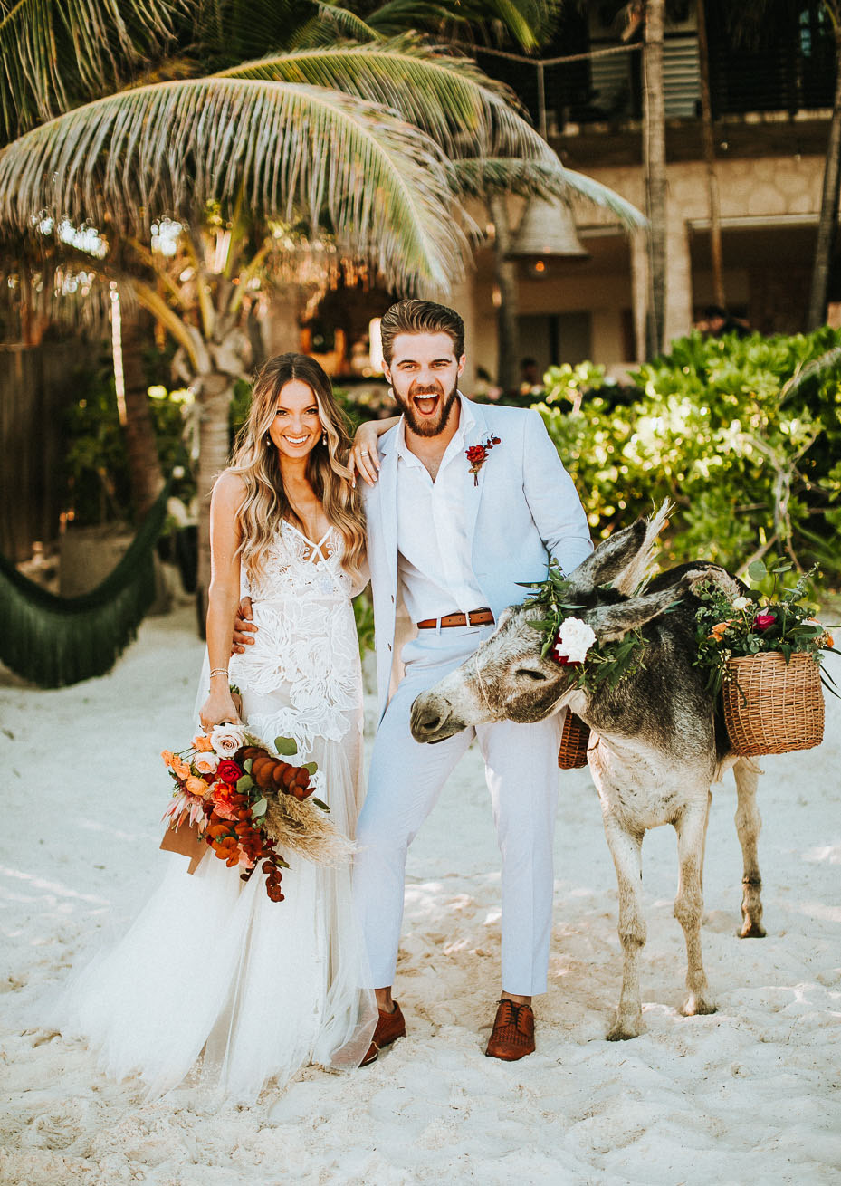 This fun barefoot Tulum wedding was tying the knot of two travelers, so they wanted a destination wedding