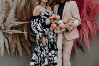01 This unusual wedding shoot raises the western style to a new level, with its colors, looks and decor
