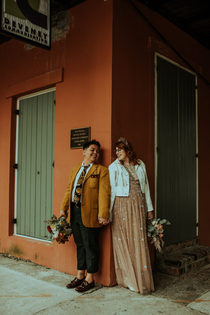 This couple decided to elope to New Orleans and to have a bright mid century modern wedding