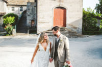 01 This lovely Norwegian couple went for a pretty Italian destination wedding with gorgeous florals