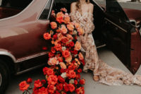 09 The car was decorated with a whole arrangement of bold blooms with an ombre effect