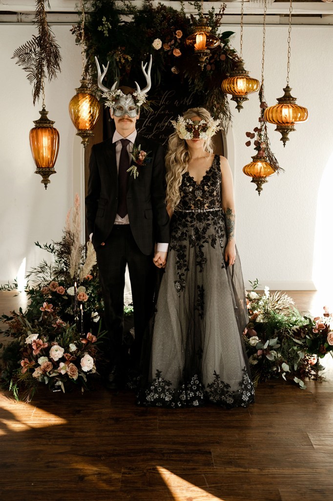 This moody masquerade ball meets Edgar Allan Poe wedding shoot was beautiful and refined