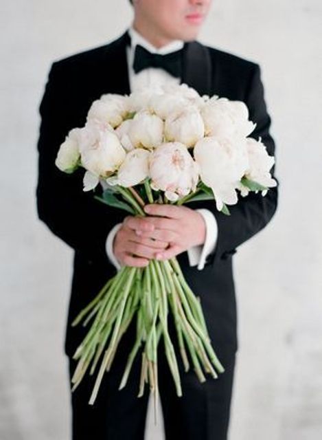 a long stem peony wedding bouquet in white and blush is a very chic and creative idea to rock, you can make it yourself