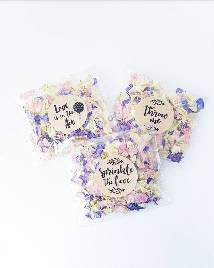 dried flowers works well as wedding favors