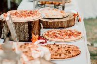 15 a pizza station is a great idea for a brunch wedding, who can refuse a bit of breakfast pizza