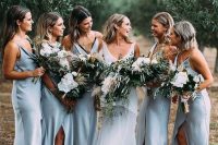 bridesmaids in blue dresses looks great