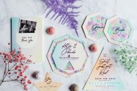 08 pretty and bright iridescent wedding invites are super cool, chic and fun and create a mood immediately