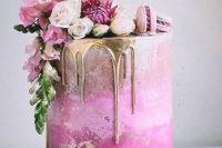 a cute pink wedding cake design