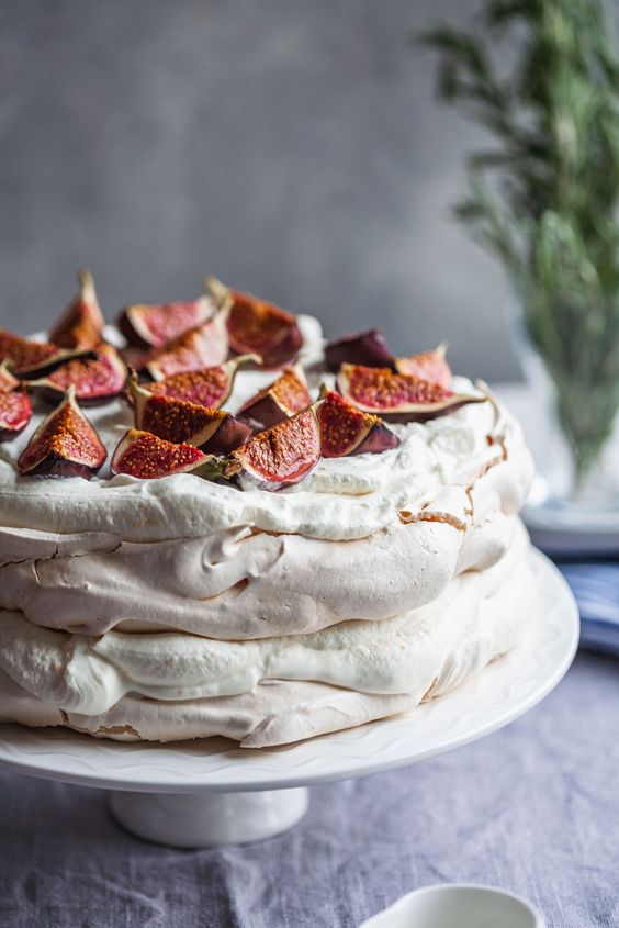 a honey and fig pavlova wedding cake is a classic idea for a fall wedding, and if you can bake, you can make it yourself