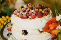 a cute small summer wedding cake