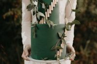 a cute green wedding cake