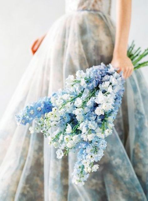 a chic blue and white deliphinium wedding bouquet will be an amazing solution for a spring or just garden bride